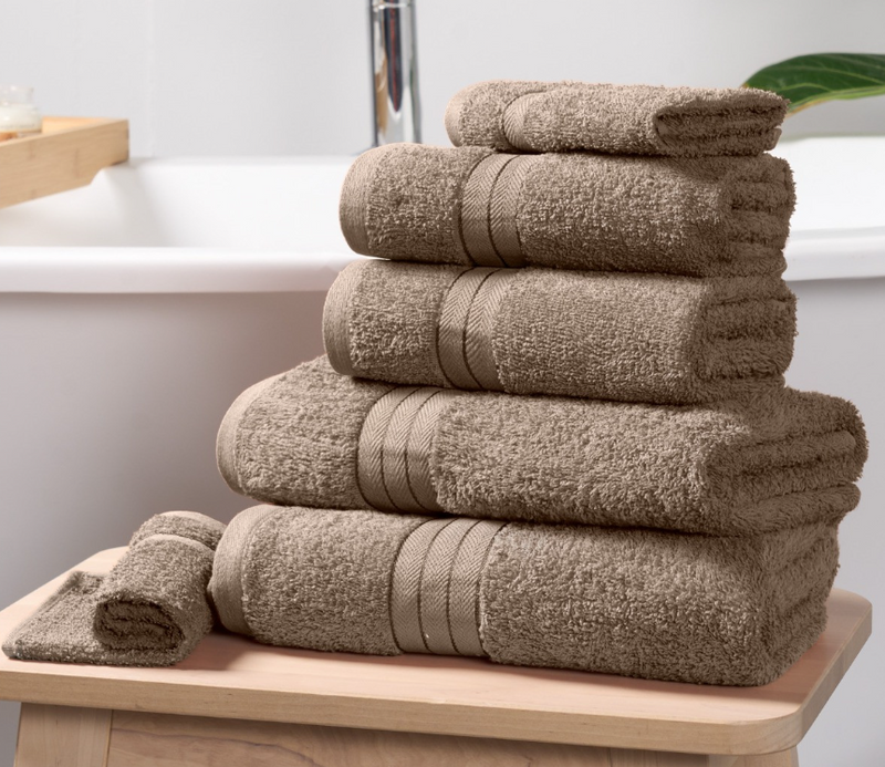 Bath hand towel